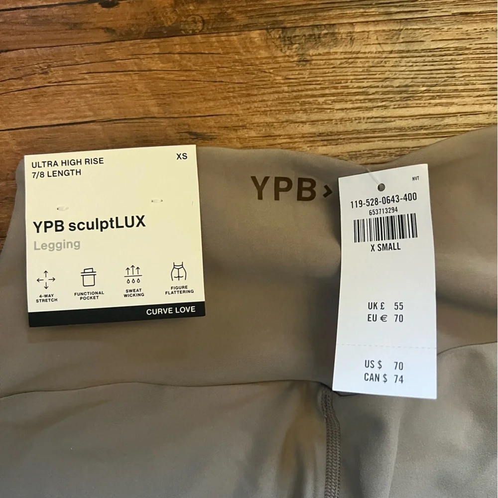 Abercrombie & Fitch YPB SculptLUX Gray Leggings - Picture 4 of 4